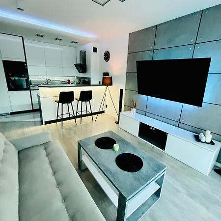 Apartament Sikorskiego *